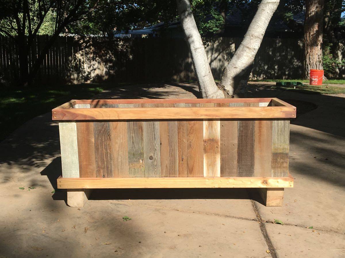 Reclaimed Lumber Planter Box, 4ft